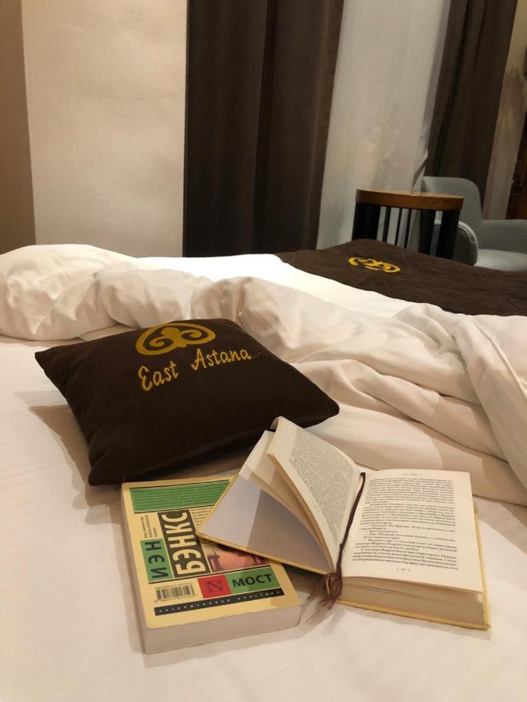 East Astana Hotel Bagian luar foto